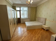 Sabit Rəhman küçəsi