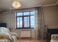 Qarçuxur Uşaq Pakının arxası.