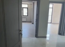 Satılır Cəfər Xəndan küçəsi