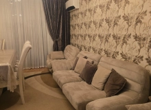 Yasamal r., Elmlər Akademiyası m/s yaxınlığı