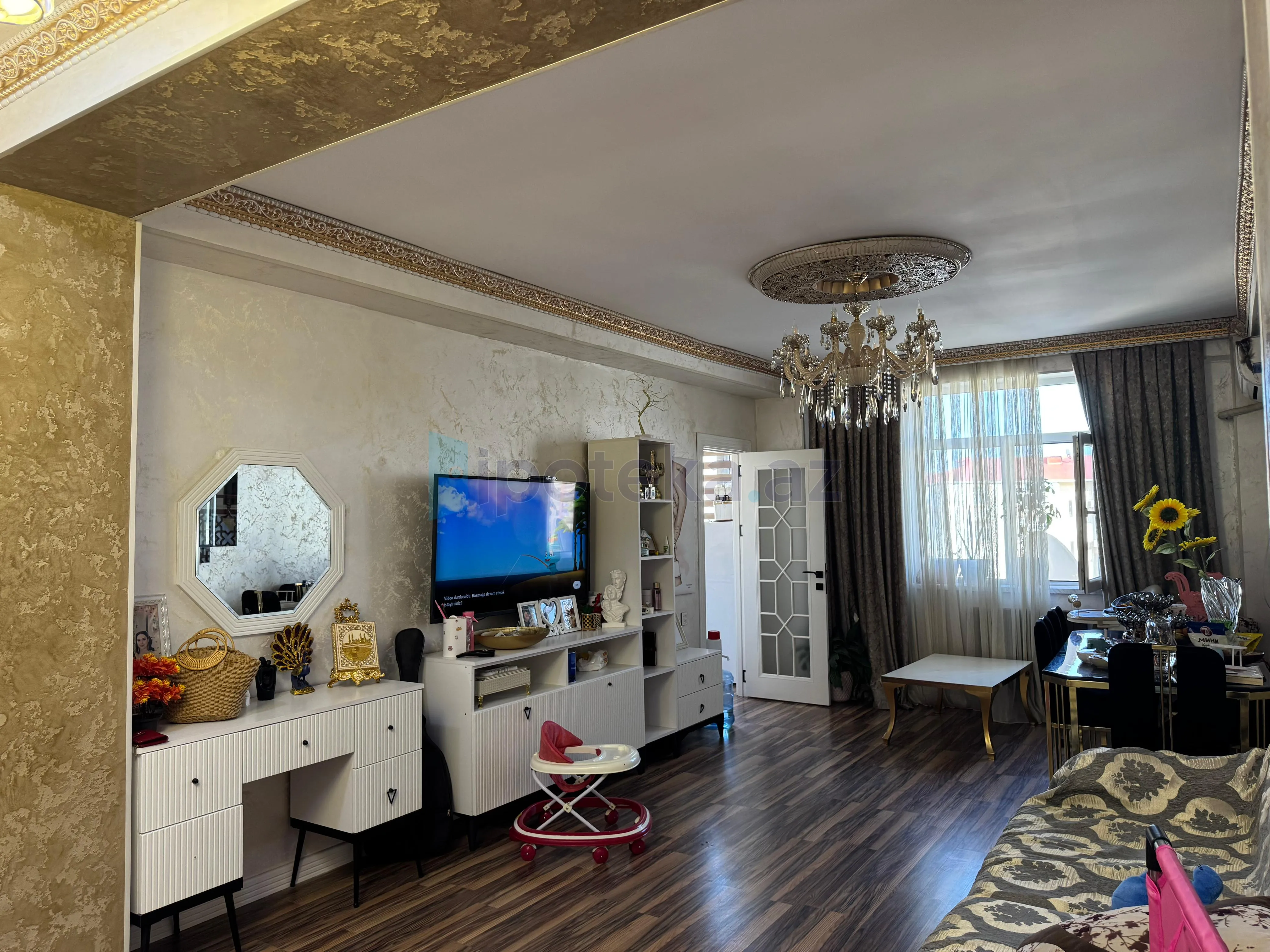 Masazır qəsəbəsi, Qurtuluş 93 kompleksi