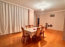 Satılır Məhəmməd Hadi küçəsi