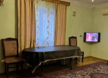 Satılır Şərifzadə küçəsi
