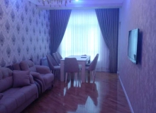 Satılır Əcəmi Naxçivani küçəsi