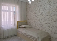 Satılır Saray
