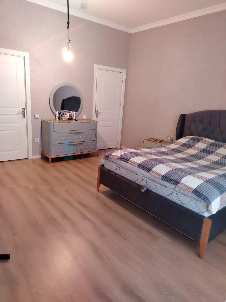 Yeni Günəşli, AB massivi