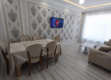 Satılır Saray