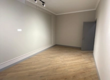 Satılır Cəfər Xəndan küçəsi