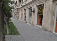 Bakı şəh. Bakıxanov küç. 35