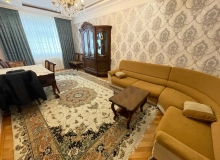Nəsrəddin Tusi küçəsi