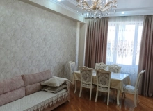 Binəqədi rayonunda, Azadlıq metrosunun yanı