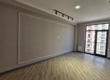 Cəfər Xəndan küçəsi, West Town yaşayış kompleksi